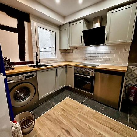 Atuaire Home Los Arcos En El Centro Historico De Burgo Eksteriør bilde
