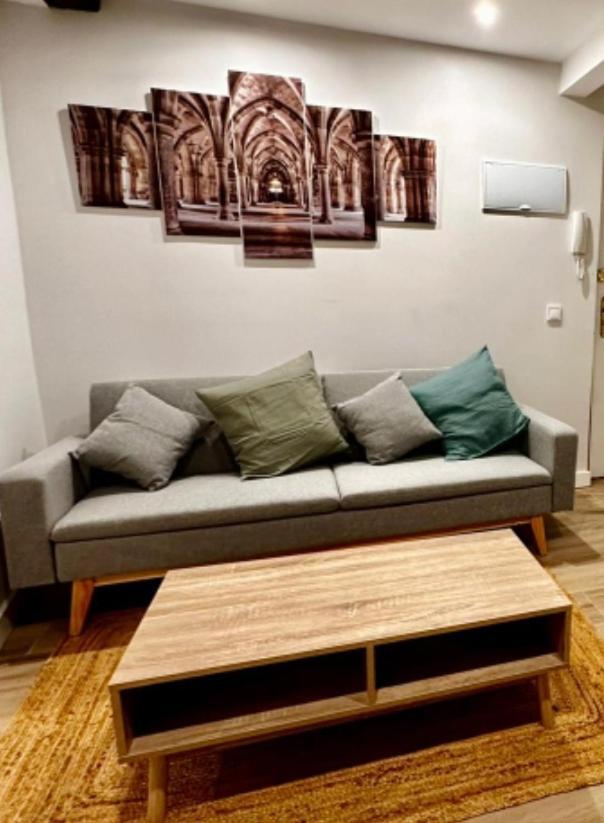 Atuaire Home Los Arcos En El Centro Historico De Burgo Eksteriør bilde